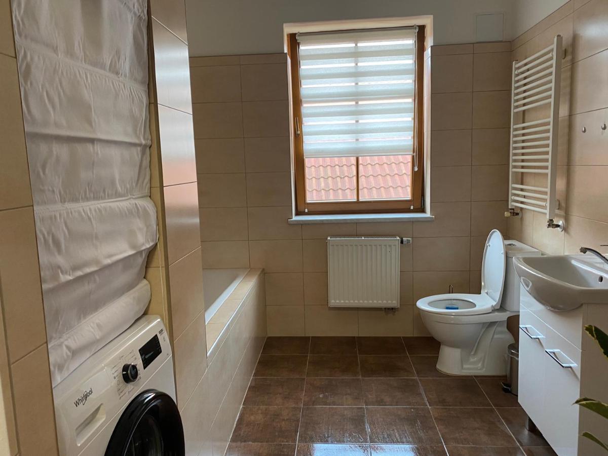 Apartman Simon Cheb Exteriör bild